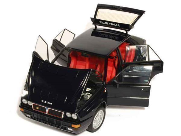 Lancia Modellini d'auto: LANCIA DELTA HF INTEGRALE 1:18 KYOSHO – Nuovo e nell'imballaggio originale da Suhr venduto da Moebelsiralfred 2