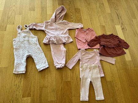 Kleiderpaket 6-9 Monate Girl