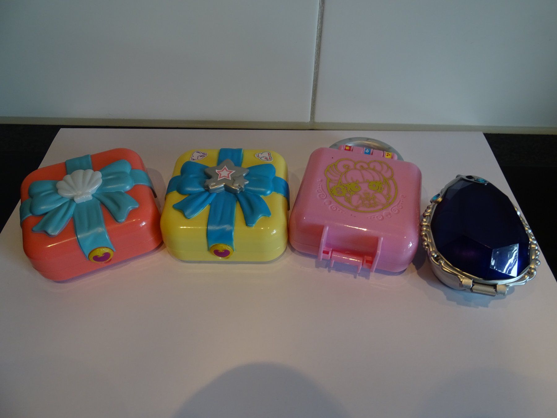 Polly Pocket Spielzeuge: Polly Pocket Sets : 4 Stück – Gebraucht aus Obermumpf von kaiko_2010