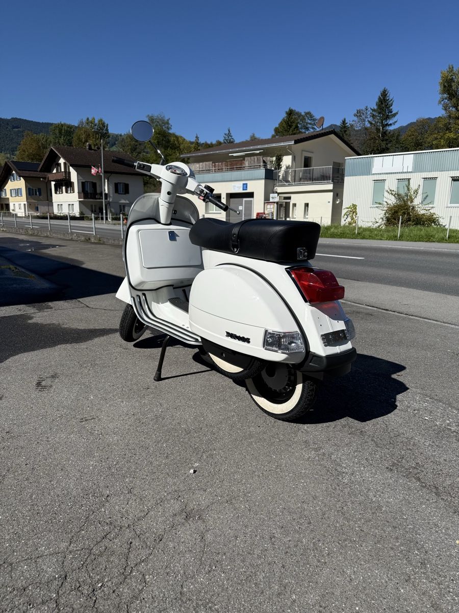 Vespa Scooters: Vespa PX 125 mit nur 644km – Gebraucht aus Giswil von -Vespa- 1
