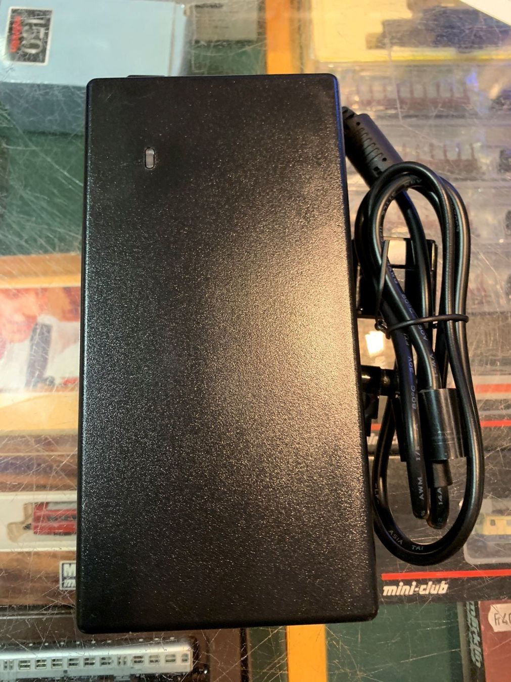 DJI Caricabatterie: DJI inspire 1 180W charger – Nuovo e nell'imballaggio originale da Chiasso venduto da Carrara-Modellismo 1