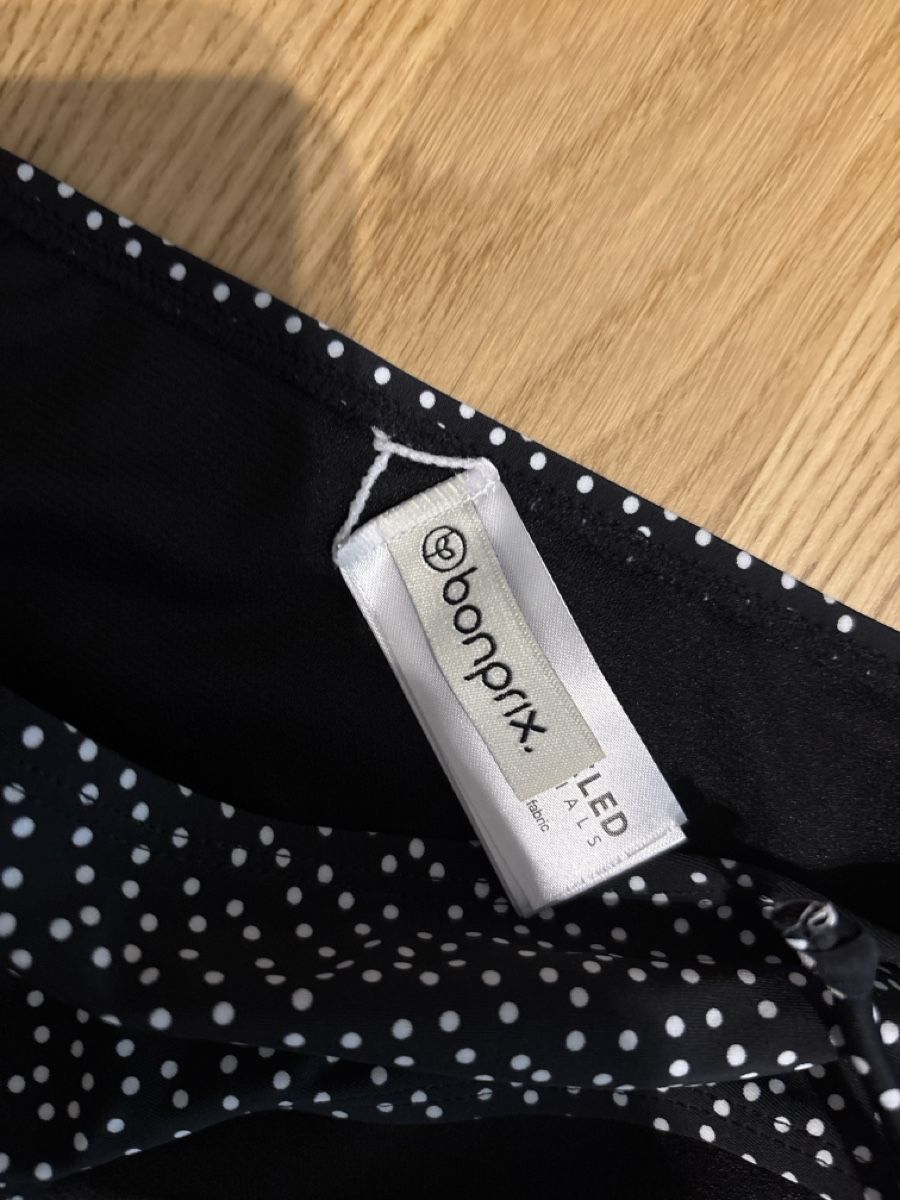 Costumi da bagno & Bikini: Bikini mit punkten 40 – Usato da Rünenberg venduto da ZwergLi100 2