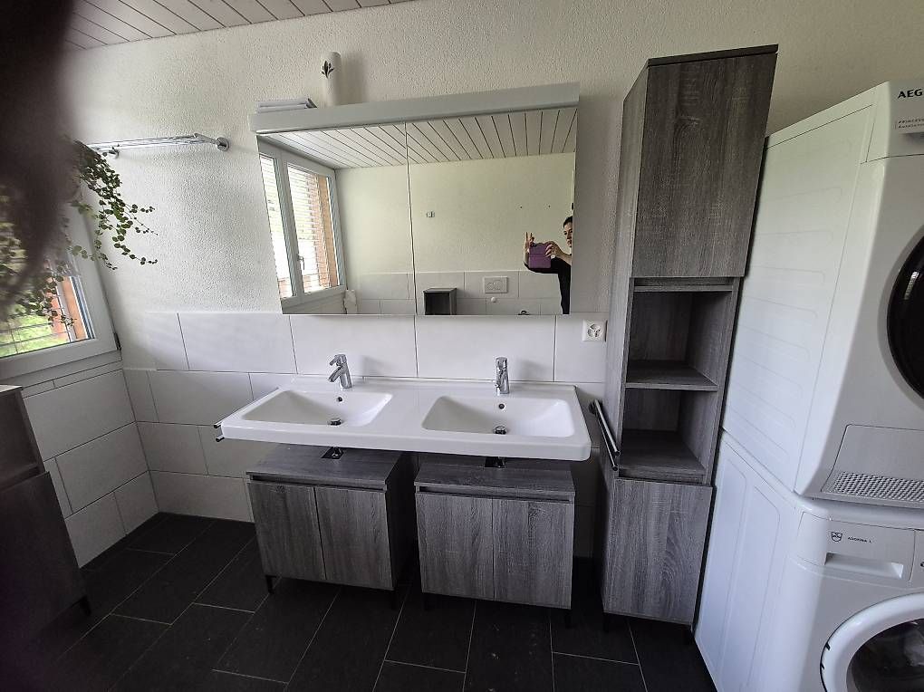 Badezimmermöbel: Badezimmer Möbel – Gebraucht aus Effretikon von panda98 3