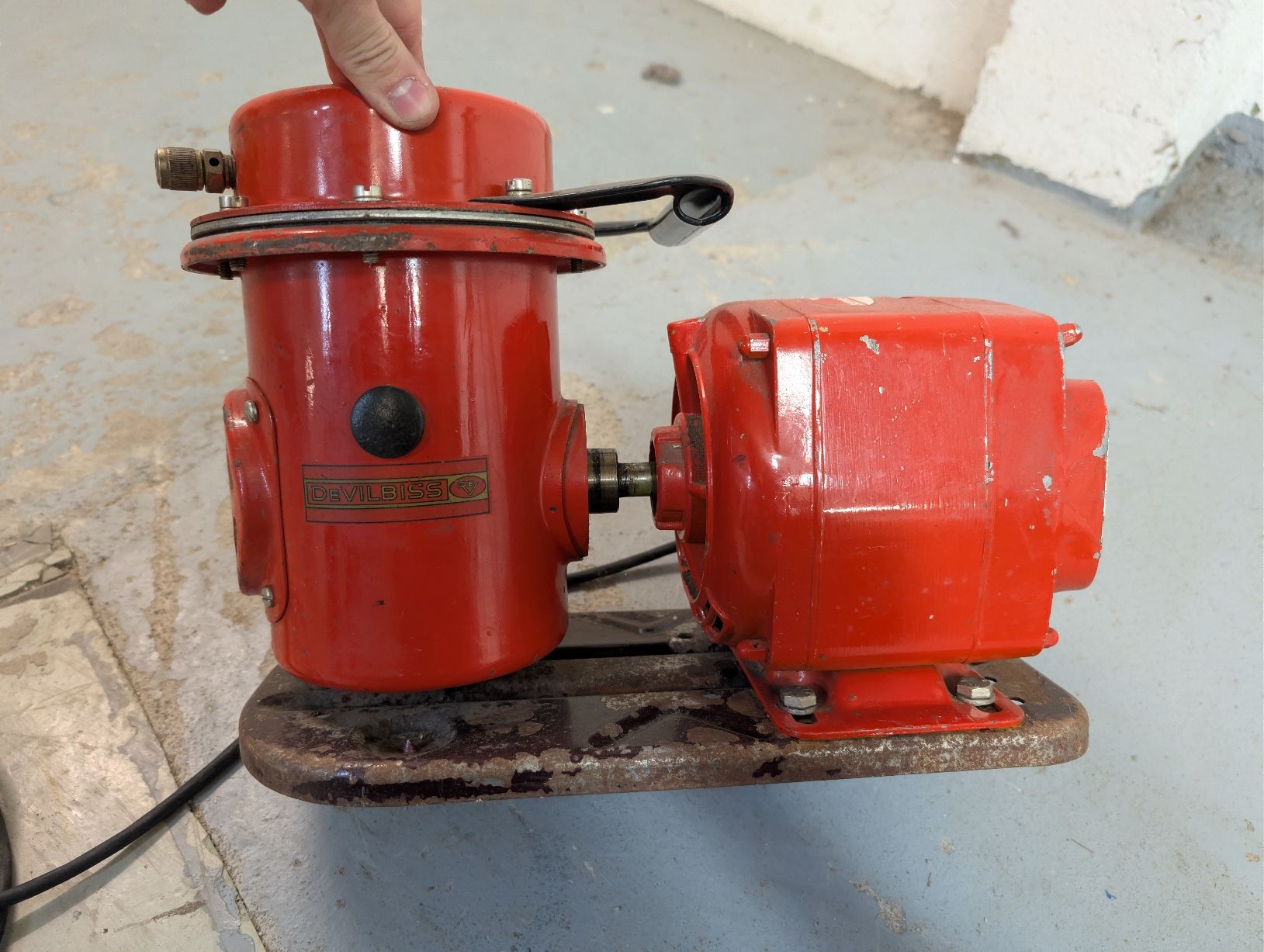 Compresseurs: Vintage Kompressor Tuffy – D'occasion à Mellingen par jea_hkf9 4