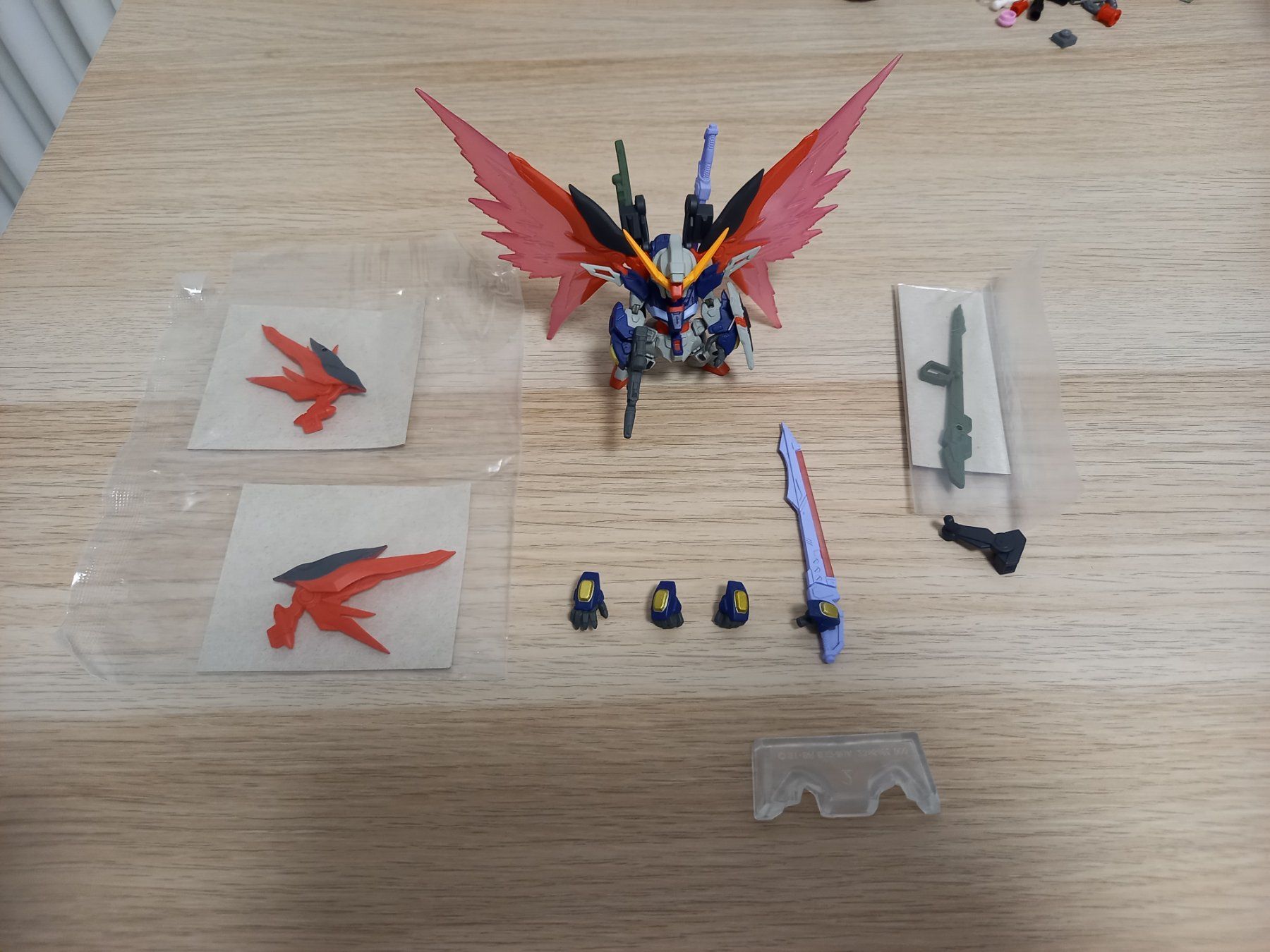 Bandai Kit di modellismo & Modellini statici: Gundam Converge Mini Figures Strike, Destiny, Banshee, RX-78 – Usato da Caslano venduto da mecha_gundam 3