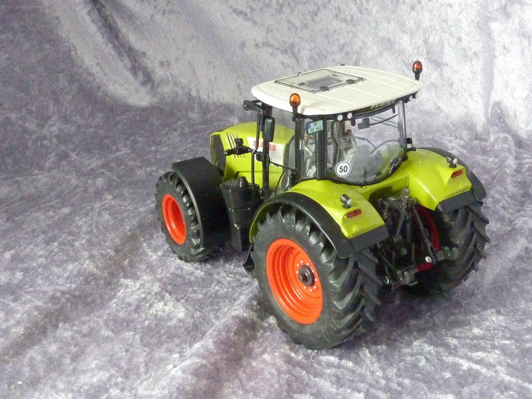 Wiking Kit di modellismo & Modellini statici: Claas Arion 640  1:32 – Nuovo (secondo la descrizione) da Dürrenäsch venduto da modellautos4you 3