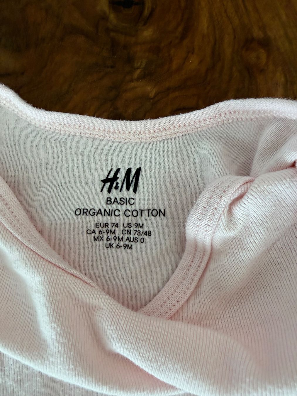 H&M Unterwäsche: 2 Kurzarm-Bodies, H&M, Grösse 74 – Gebraucht aus Haslen AI von s176 3