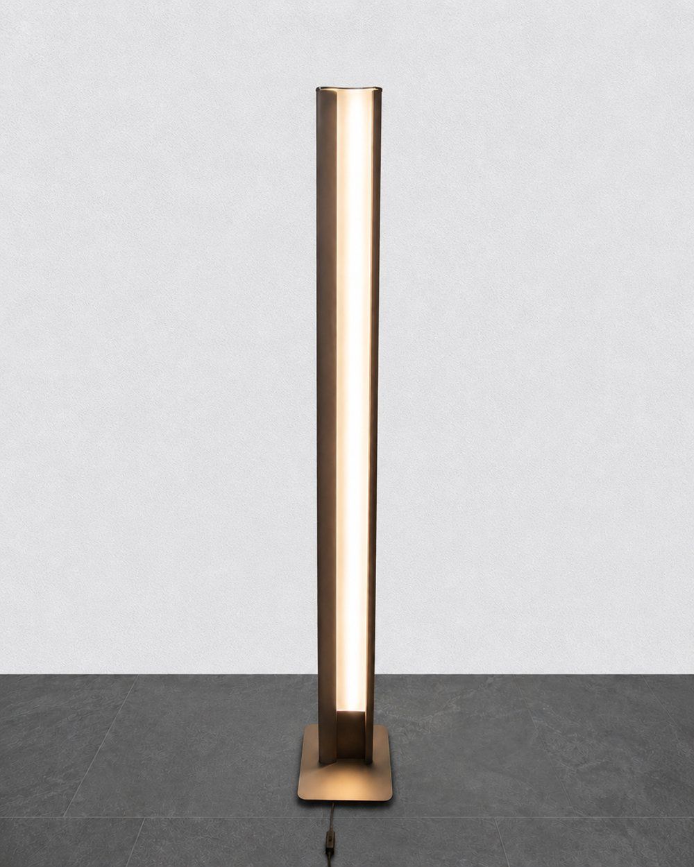 Lampen: Moderne LED-Stehlampe dimmbar – Gebraucht aus Anglikon von vendosi 1