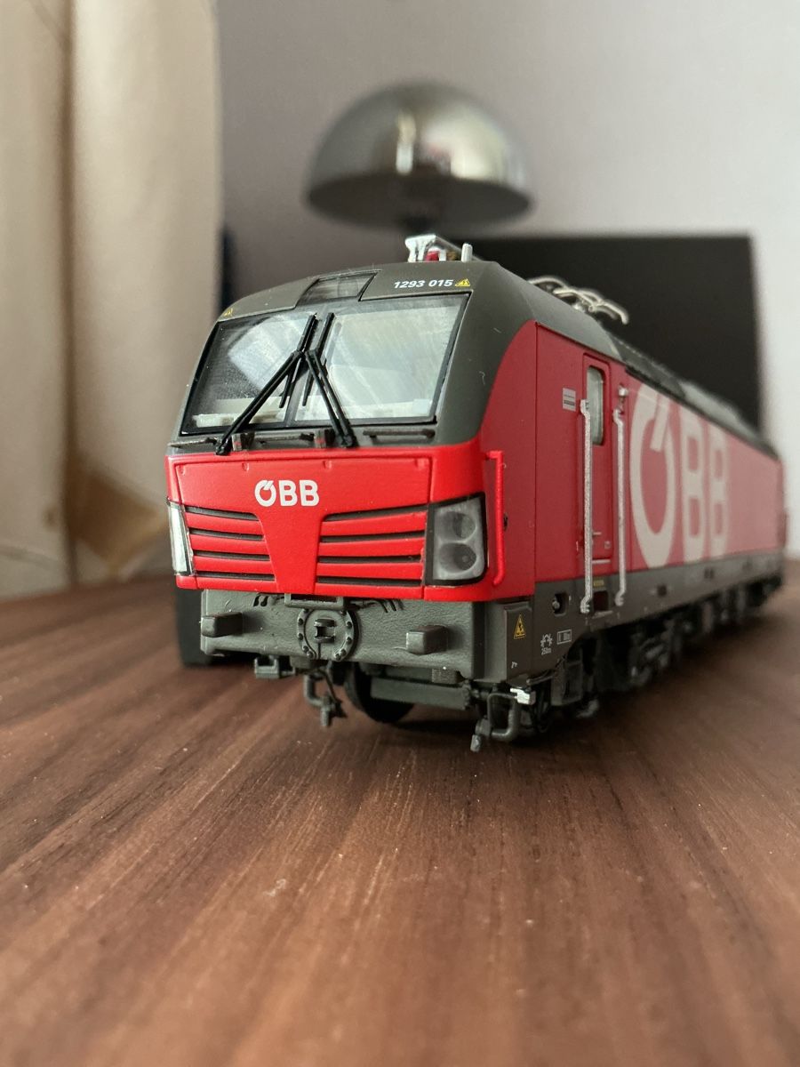 LS Models Modellini di ferrovie: LS Models 17411S Br 193 OBB défectueux  – Difettoso da Grand-Lancy venduto da srh_9tmz 1