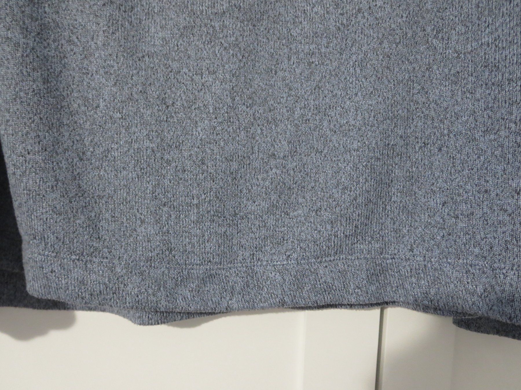 Pullover & Sweatshirts: Leichter Damen Pullover /Grösse S – Gebraucht aus Wallisellen von Arvenstube 3