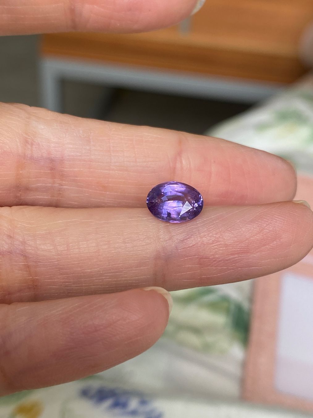 Pietre preziose: Sapphire 2.3 ct – Nuovo e nell'imballaggio originale da Sarnen venduto da catnini