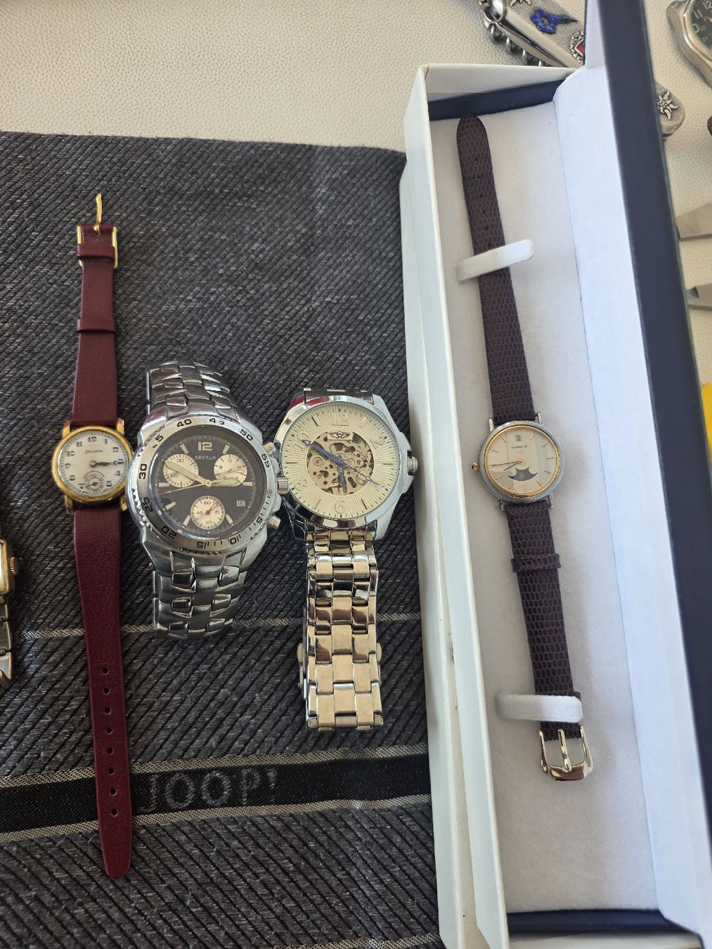 Montres: Uhren Lot  – Défectueux à Spreitenbach par Je_3011 2