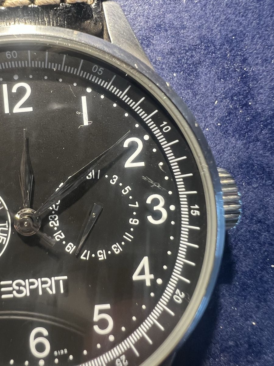 Esprit Montres: Esprit Uhr – D'occasion à Laufen par groove60 1