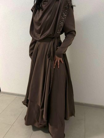 NEU: Abendkleid modest braun Gr. 42 NP: 400.-