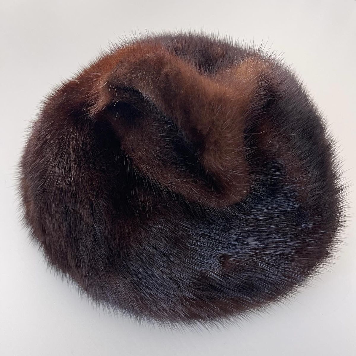 Copricapi, berretti & cappellini: Mr. D Vintage Mink Hat – Usato da Emmen venduto da Avviivva_Com2023 2
