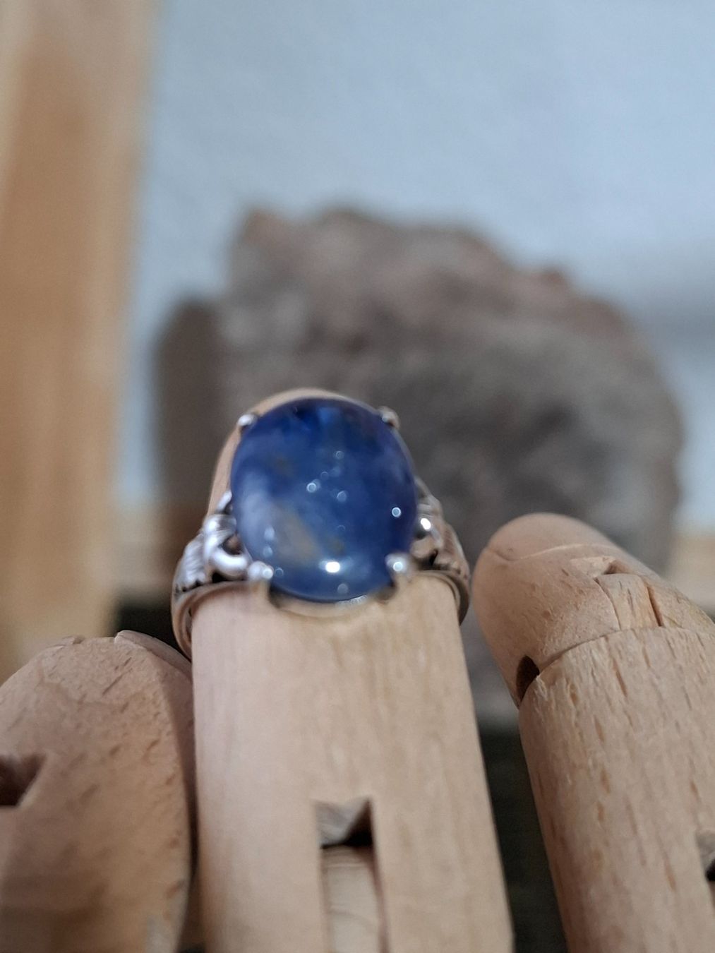 Anelli: Ring S mit Saphircabochon Grösse 54 – Usato da Zwieselberg venduto da Halifaxmendusli 1