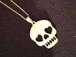Schädel Totenkopf AISI Chromstahl Herren mit Halskette neu
