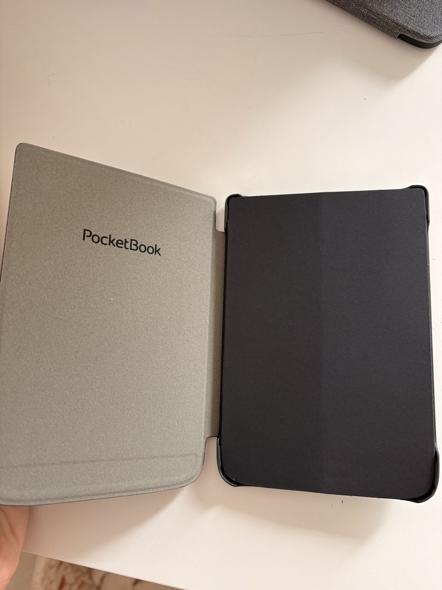 PocketBook Coques & Protection écran: Coque Pocketbook - liseuse – Neuf (Voir description) à Orvin par Schnydou 1