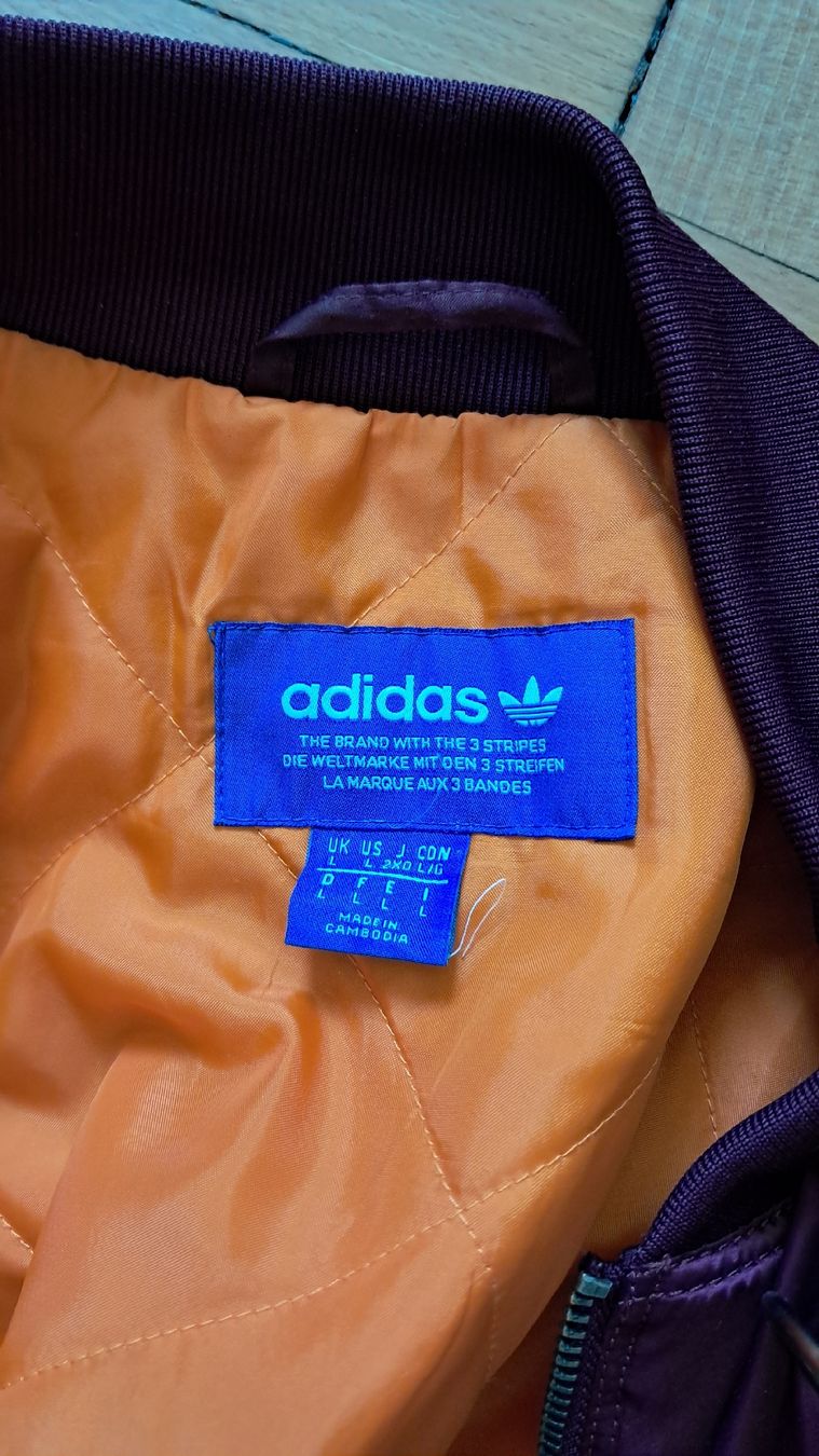 Adidas Jacken: Bomberjacke Adidas Weinrot Grösse L  – Gebraucht aus Basel von blueberrypirat 1