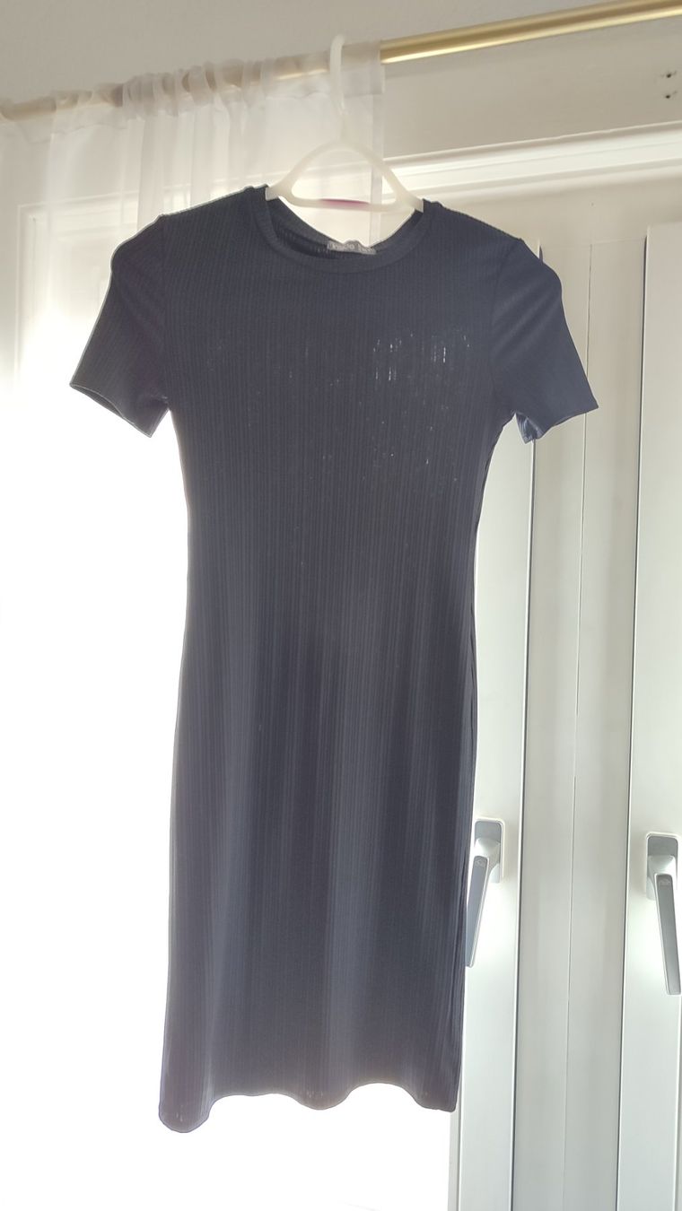 Robes: Kleid Inside schwarz Gr. S NEU – Neuf (Voir description) à Zürich par nic_xm7s 3