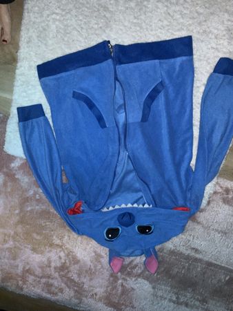 Flauschiger Stitch-Fleece-Hoodie, Grösse M, neuwertig