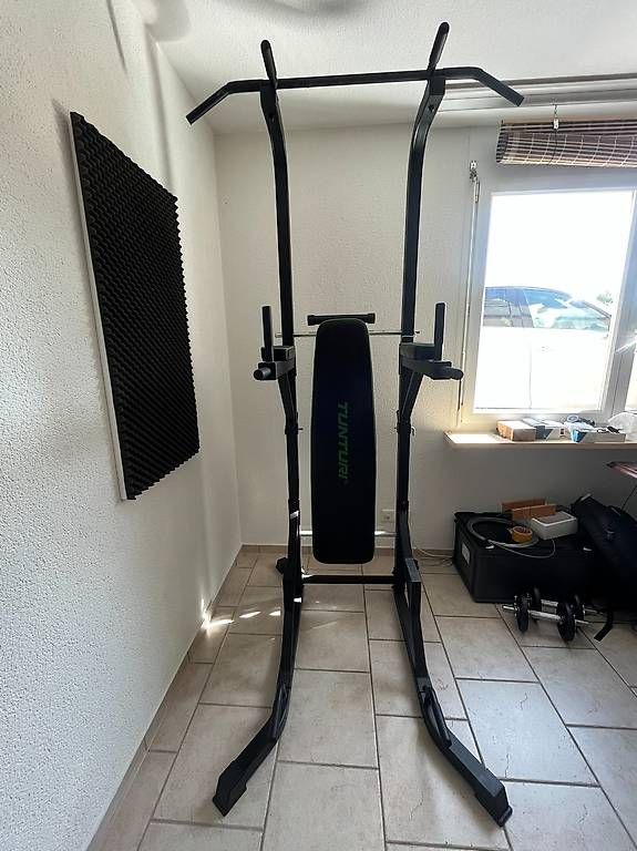 Tunturi Hometrainer: Klimmzugstation Tunturi – Usato da Ermenswil venduto da samadhi101 1
