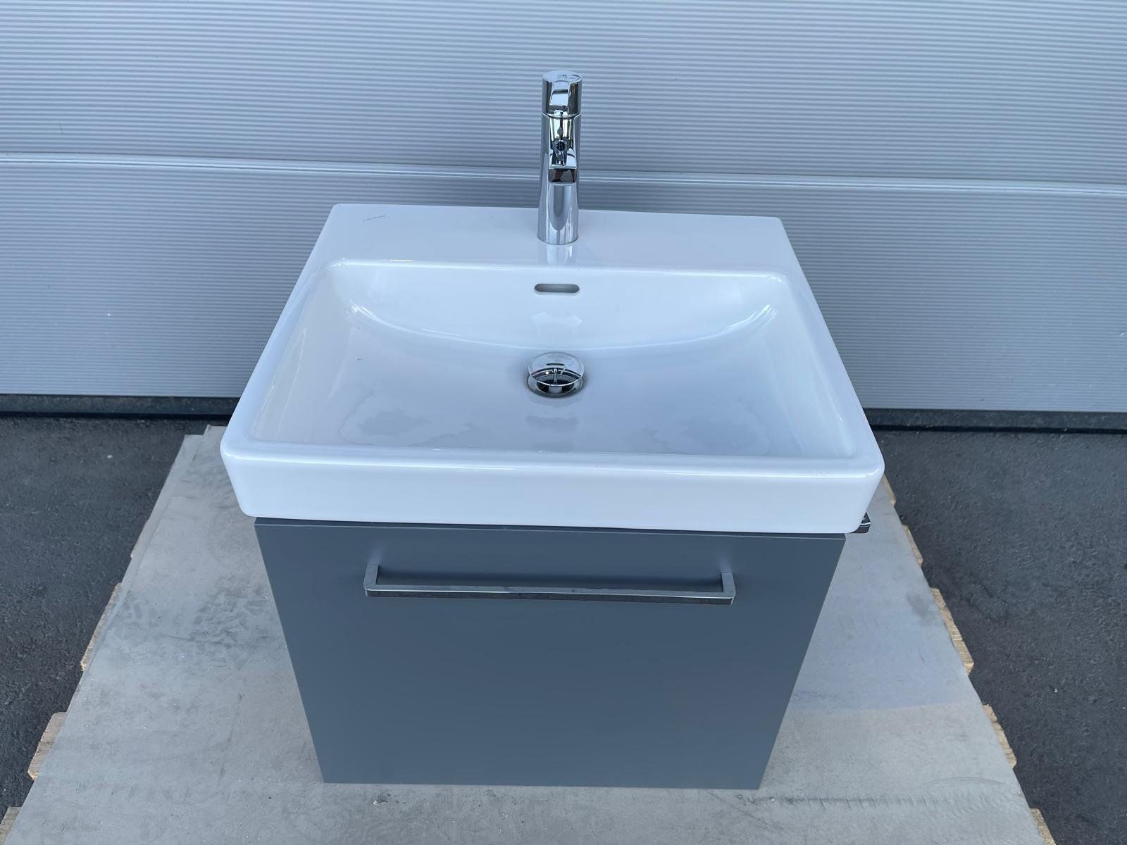 Lavabi & lavandini: Waschtisch / Lavabo Laufen mit Unterbau – Usato da Münchwilen TG venduto da IntoMotion_GmbH