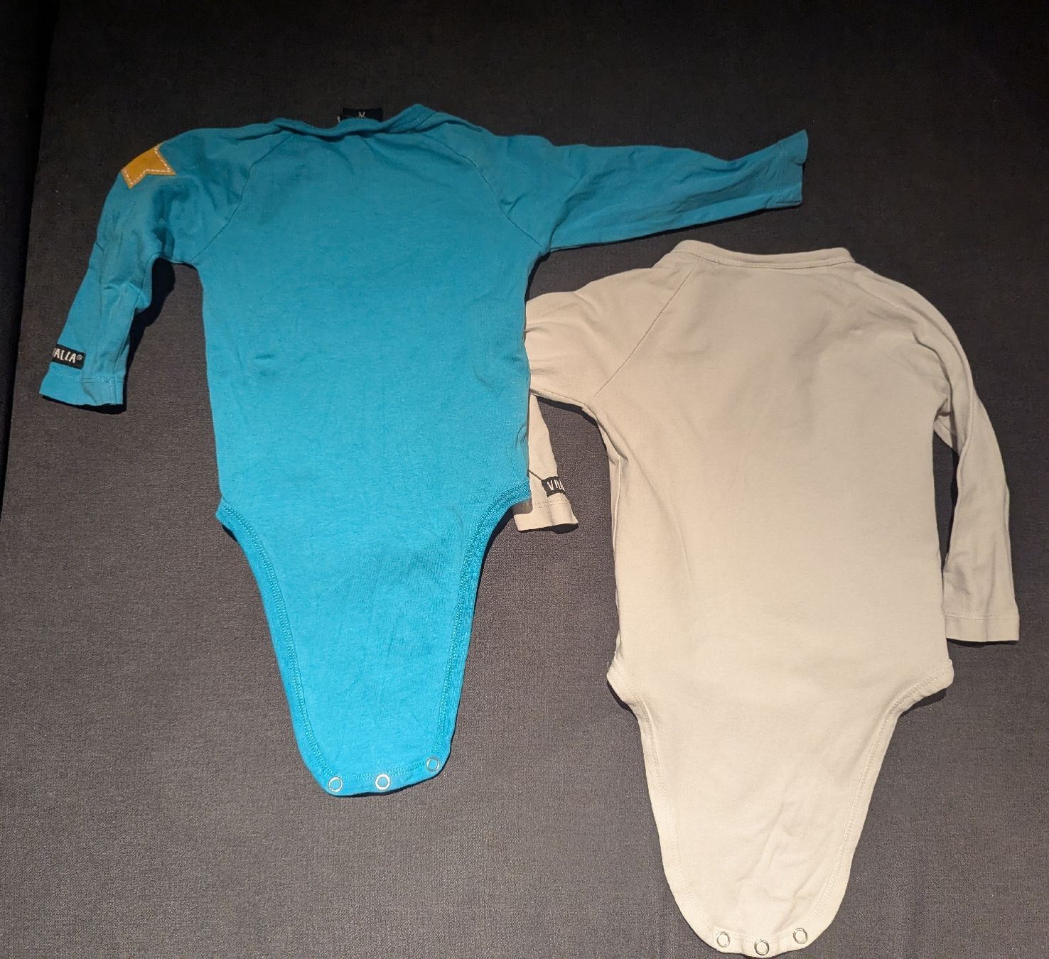 Villervalla Kleiderpakete & -sets: 2 Villervalla Bodys, 74 cm – Gebraucht aus Zofingen von Droni_A 1