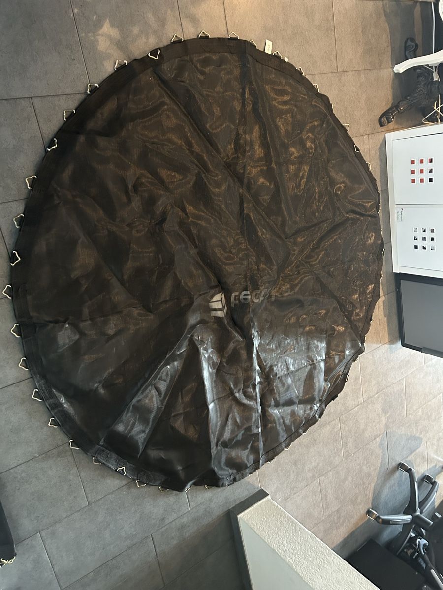 Trampolini: Neu! Sprungtuch, Trampolin 8FT Durchmesser 244 cm – Nuovo (secondo la descrizione) da Mühledorf SO venduto da Dania77