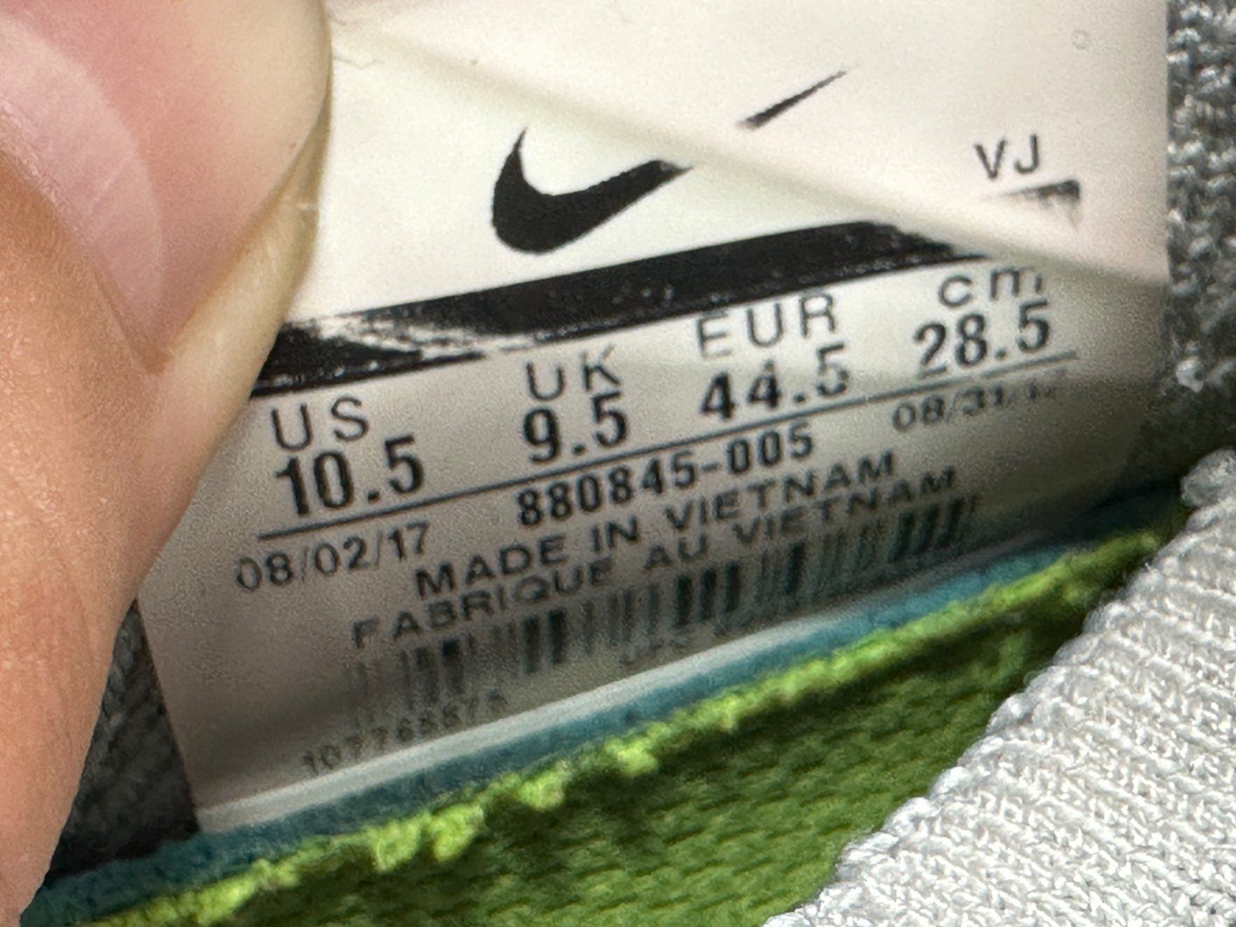 Nike Herrenschuhe: Nike Free RN Motion Flyknit 2017 Wolf Grey 880845-005 – Gebraucht aus Morges von vintiques 1