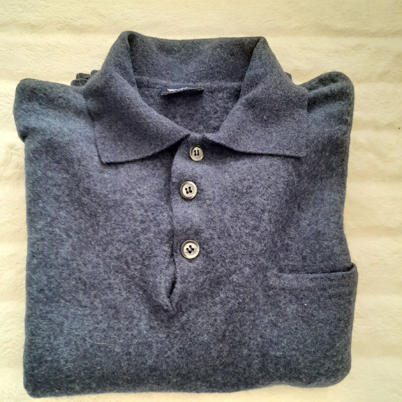 Pulls & Sweat-shirts: Pull en laine , taille M –  – D'occasion à Renens VD par ser_j2fn