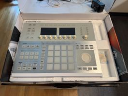 Native Instruments - Maschine Studio