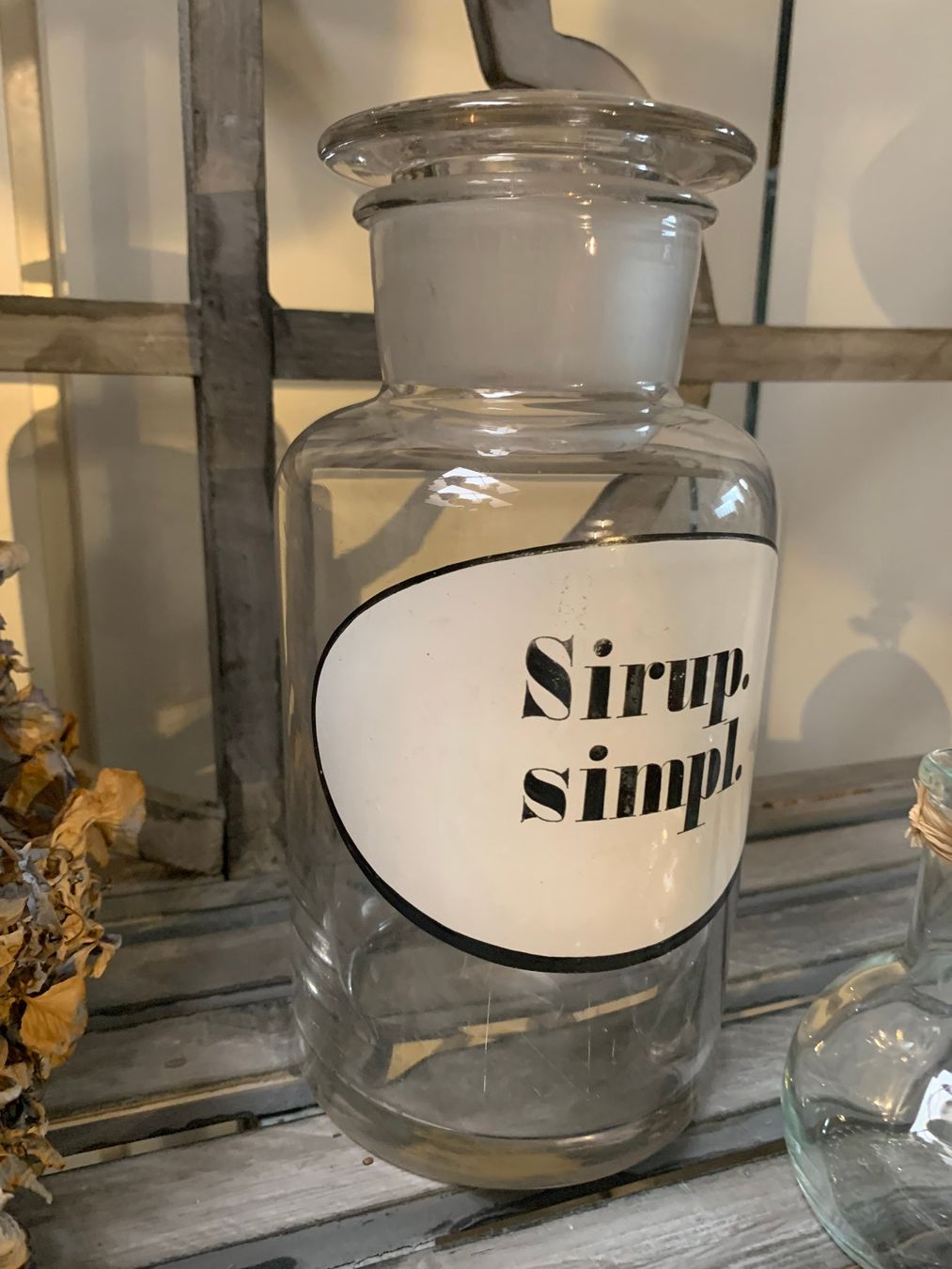 Accessori da laboratorio: Apothekerflasche, Glasbehälter sirupus Simplex, Stopfenglas – Usato da St. Gallen venduto da Miousch 2