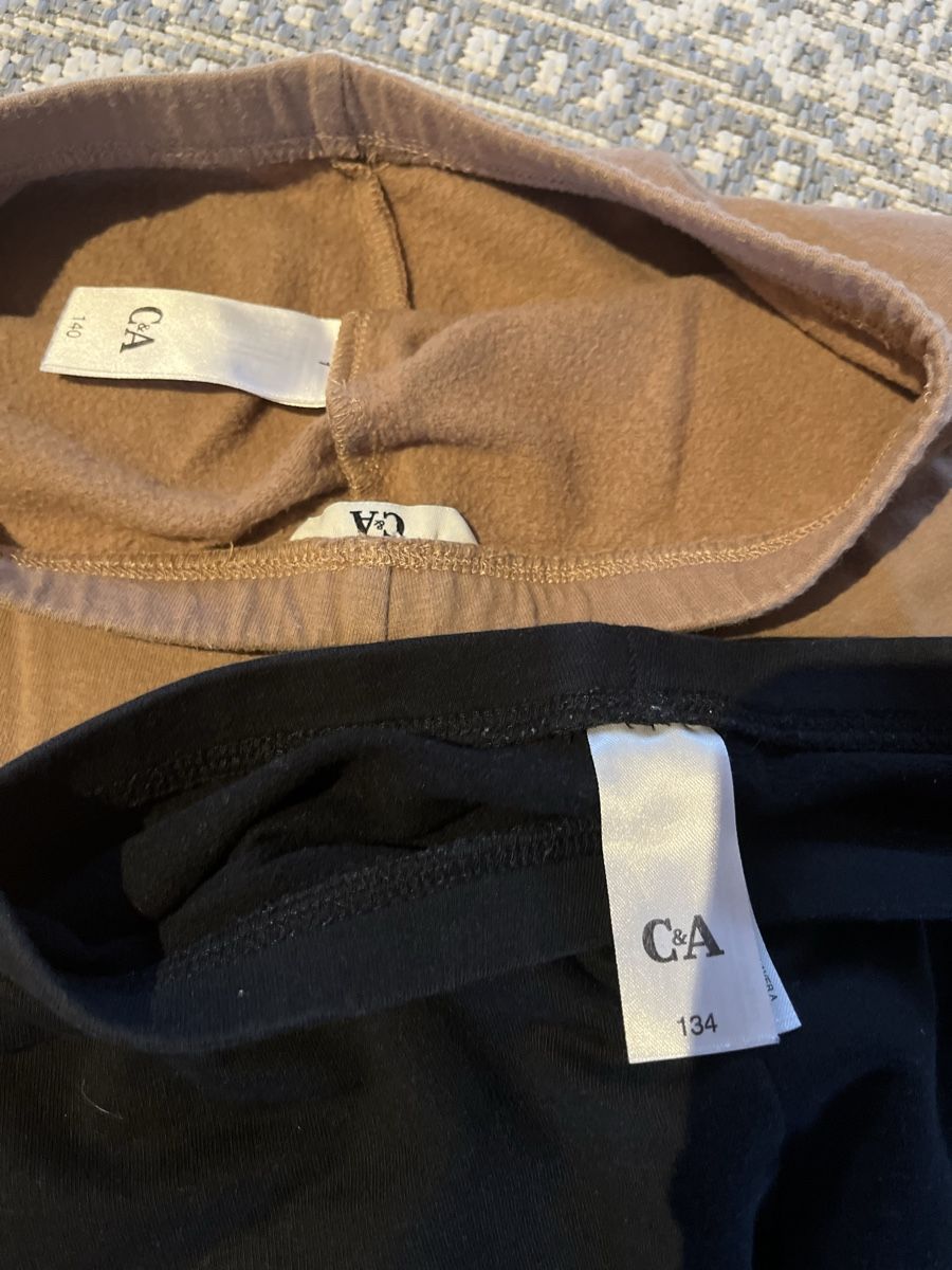 Lotti & Set di vestiti: Set Jeans & Leggings C&A Gr. 134/140 – Usato da Kradolf venduto da AlexiaEugster 8