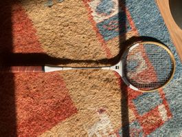 Alter Tennis oder Badmintonschläger