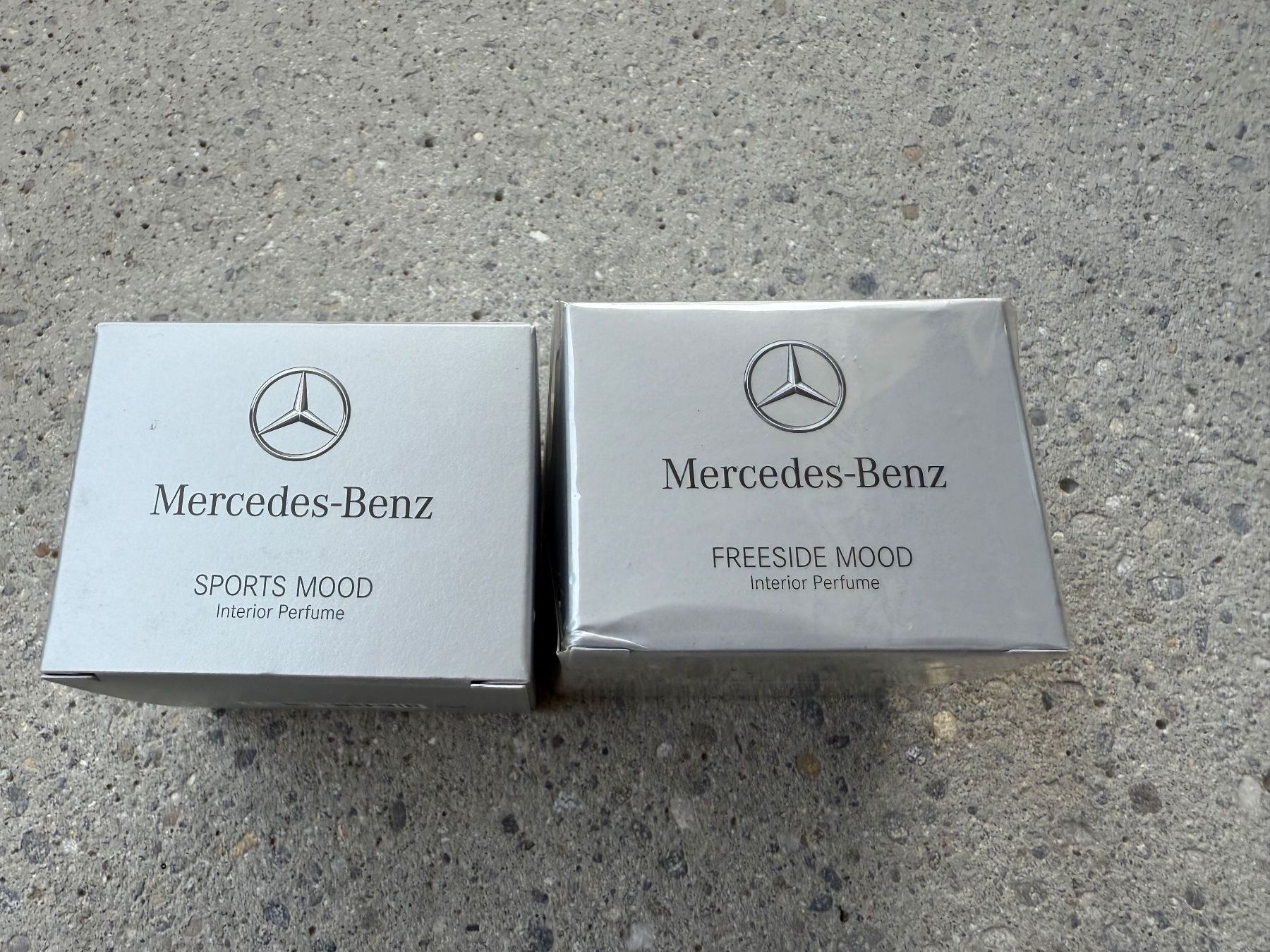 Profumi & Eau de Toilette: Mercedes-Benz Interior Perfume, 2x 15ml – Nuovo e nell'imballaggio originale da Zürich venduto da okarioto 3