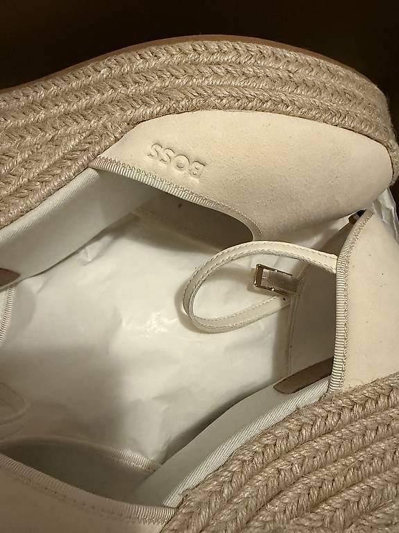 Hugo Boss Scarpe da donna: Original Boss Schuhe Grösse 41 – Usato da Allmendingen b. Bern venduto da Haus_am_Wald 3