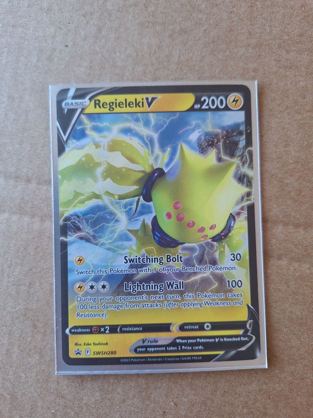Pokémon Carte collezionabili: Regieleki V - Promo – Usato da Altstätten SG venduto da GGsGameshop