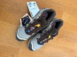 Salomon XT-6 Gore-Tex Beige Grey