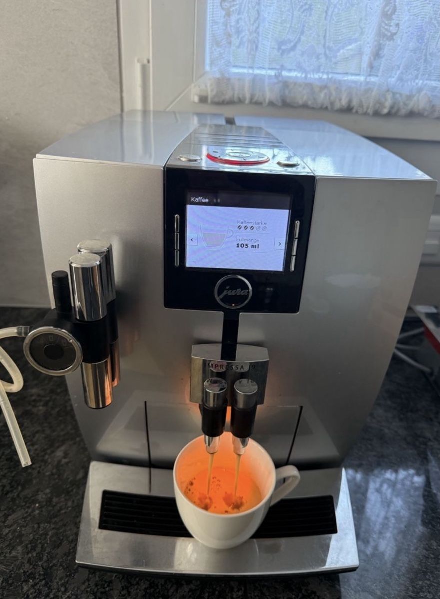 Jura Macchine per caffè & Macchine per espresso: Jura Impressa J9 – Usato da Buttikon SZ venduto da KaffeeGenussBronja 3