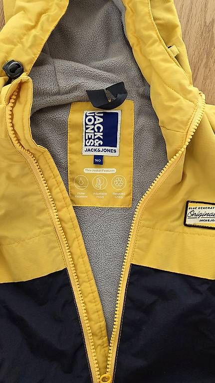 Jacken & Mäntel: Jacke Gr.140 – Gebraucht aus Eggersriet von monibenz79 2