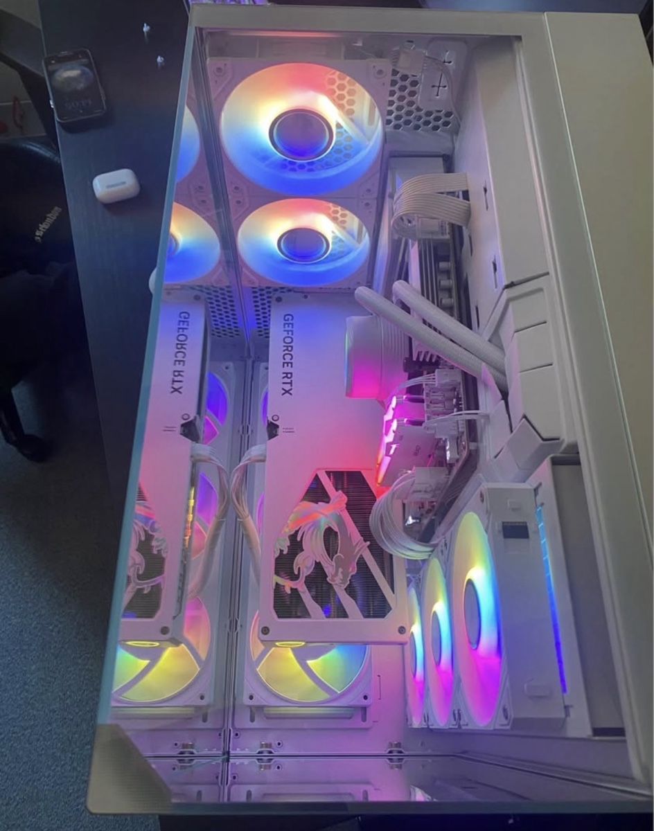 PC: Gaming PC full white 5070 TI – Nuovo (secondo la descrizione) da Wienacht-Tobel venduto da Jrity 5