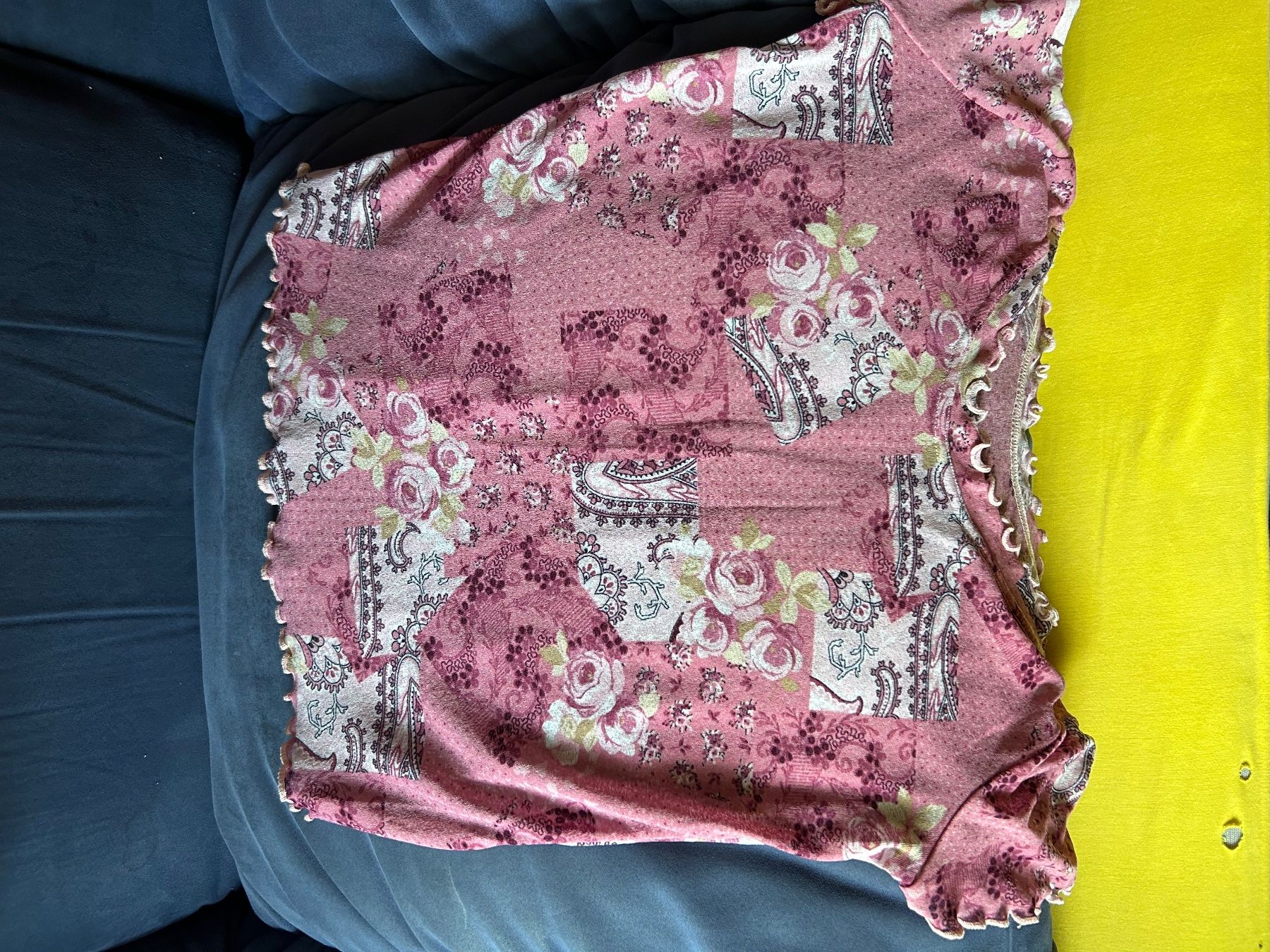 Lotti di vestiti: 14 Damen T-Shirts Grösse 40 – Usato da Pont-la-Ville venduto da grosidi 6