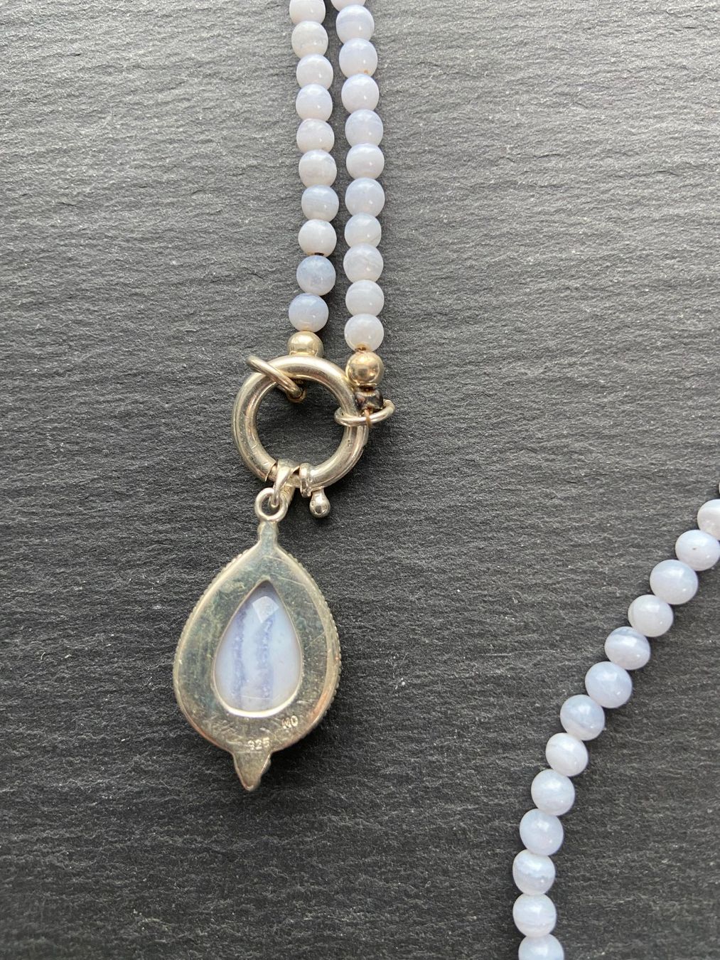 Catenine: Halskette Chalcedon – Nuovo (secondo la descrizione) da Unterkulm venduto da esco 2