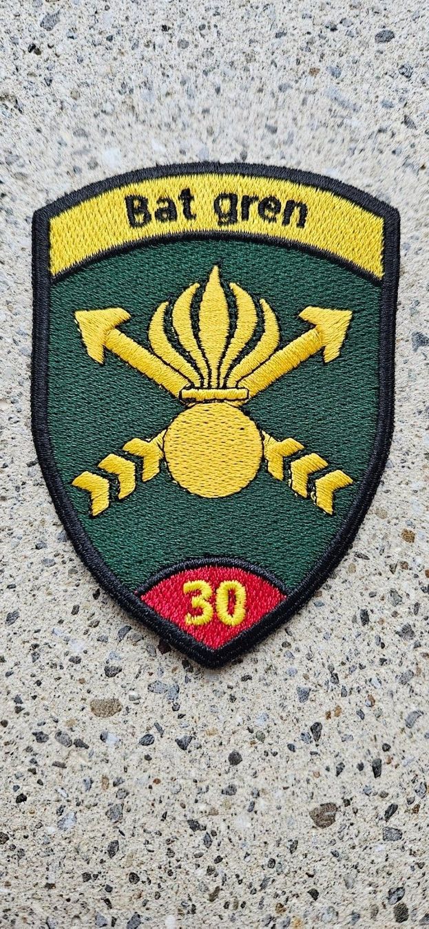 Schweizer Armee Plaketten & Abzeichen: *** Badge Grenadier ohne klett *** – Neu und originalverpackt aus Riedholz von fr_sIruP
