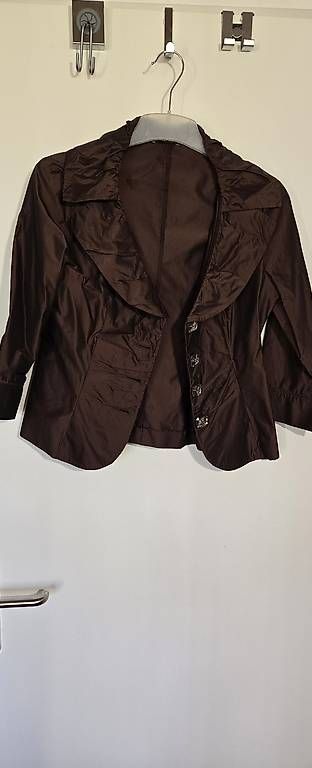Jacken: Blazer braun elegant  – Gebraucht aus Zell ZH von fil_zw9l