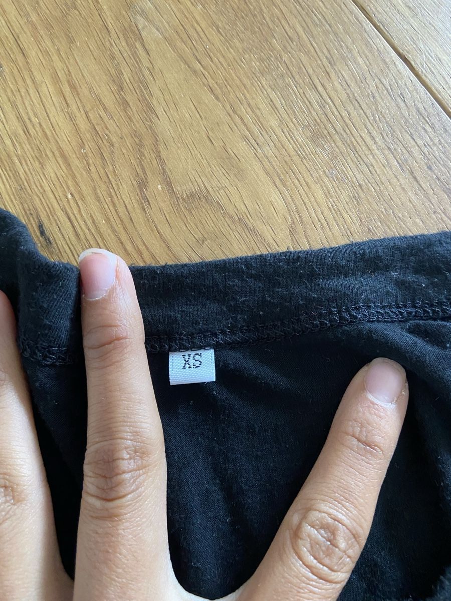 Tops: Black top – Gebraucht aus Walchwil von ann_ckz6 1