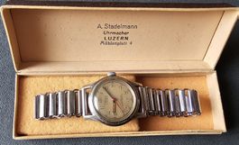 FEBEMA Handaufzug Swiss Made Antik Damenuhr 29.3 mm