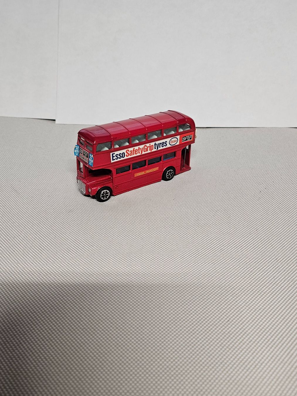 Dinky Toys Modellini d'auto: Dinky Routemaster Bus – Usato da Starrkirch-Wil venduto da easygo13