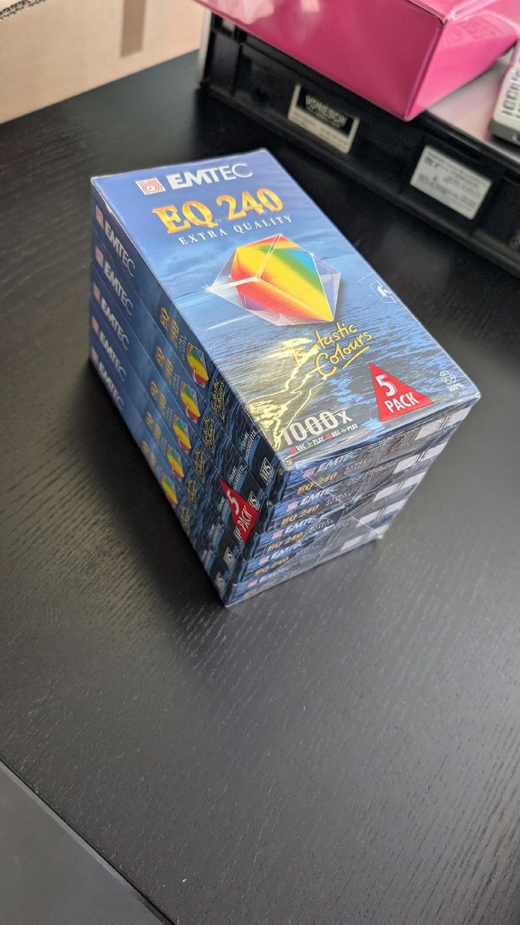 Cassette vuote: 5er Pack VHS Emtec EQ 240 – Nuovo (secondo la descrizione) da Olten venduto da Sandro-W